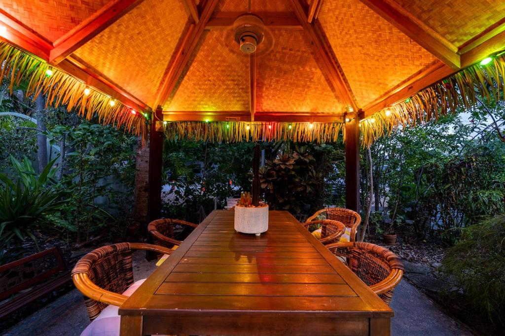 The Desoto - Oceanview Inn