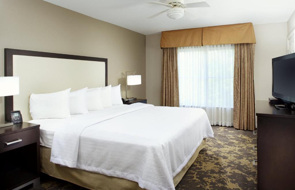Trellis Lake Pointe — Hotel in Charlotte (NC)