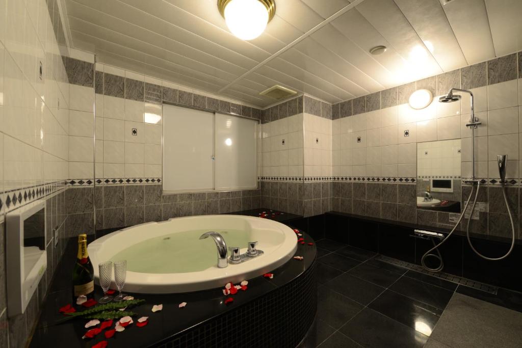 Hotel S-CUBE (Adult Only) photo