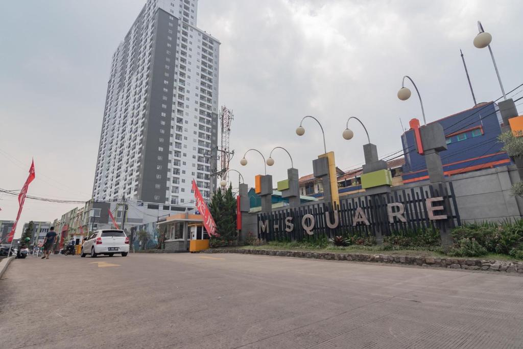 RedLiving Apartemen Mekarwangi Square &#8211; M Express