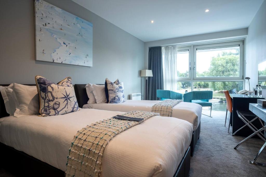 Captain's Club Hotel & Spa photo