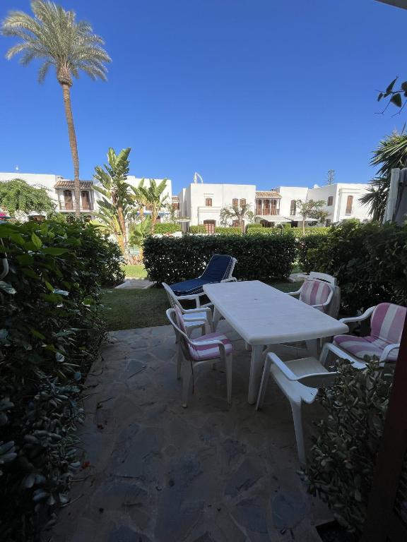 Estepona - Playa - Villa con acceso directo a la piscina EL26 - 4