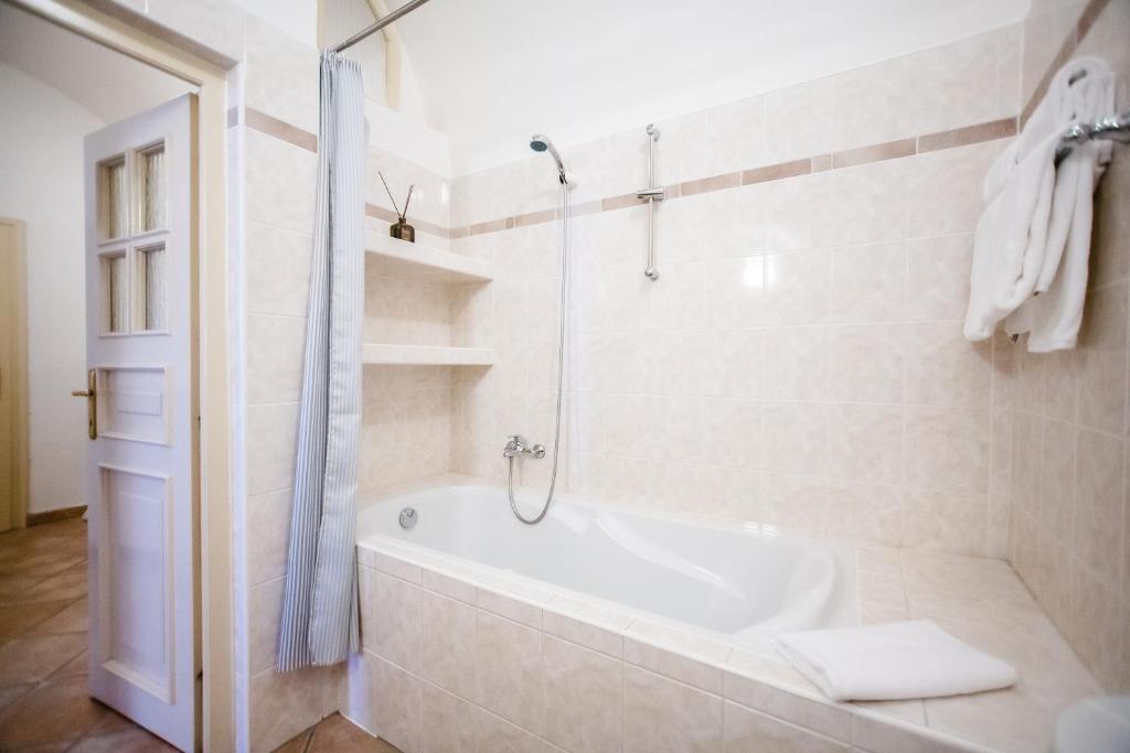 ห้องน้ำ