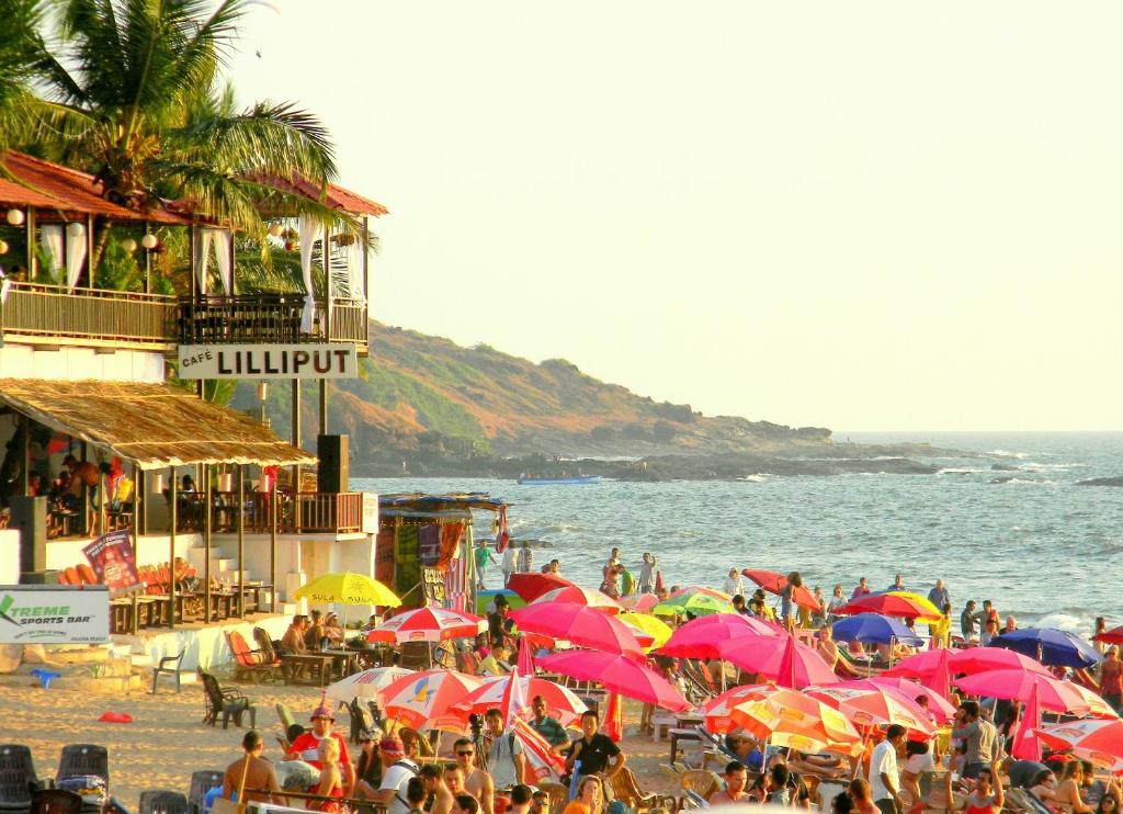 4BHK SPARKLING APARTMENT NEAR BEACH POOL & BAR 2bhkX2 photo