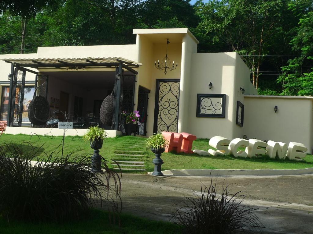 Hi - Scene Resort photo