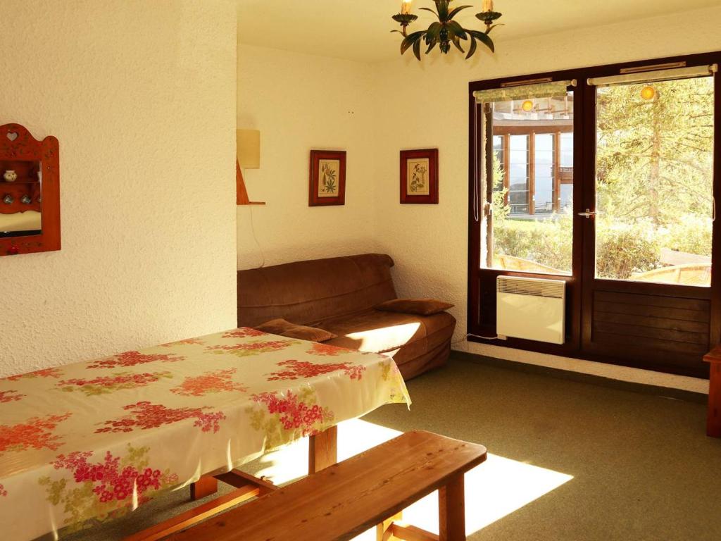 Appartement 6 personnes aux Orres, accès direct pistes, vue patinoire - FR-1-322-361 - 1