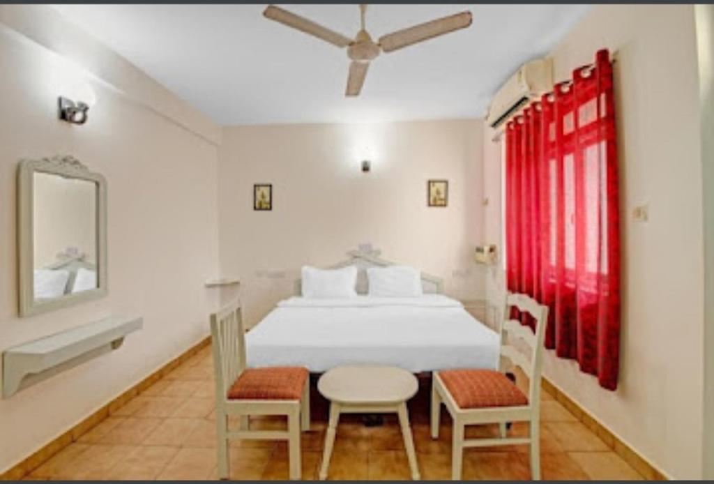 Goa Log-Inn photo