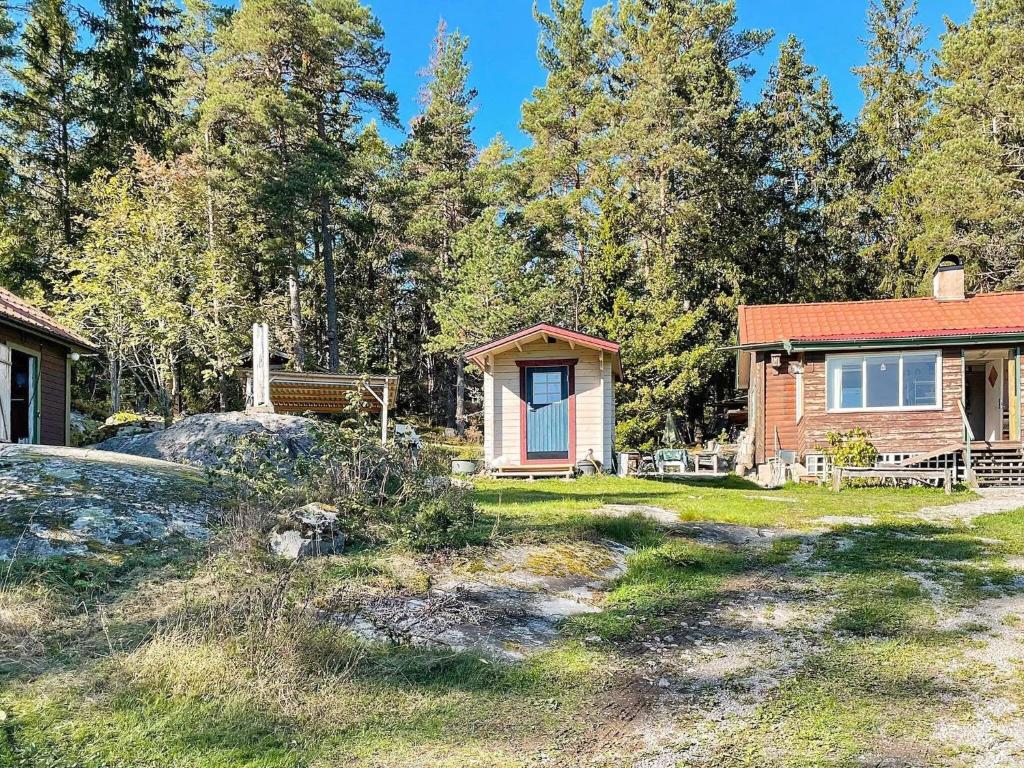 Holiday home VäTö IV