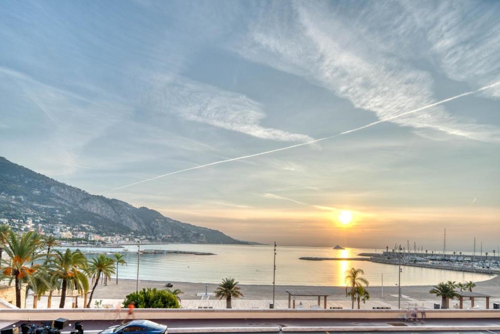 Apartment les Sablettes panoramic sea view - 5