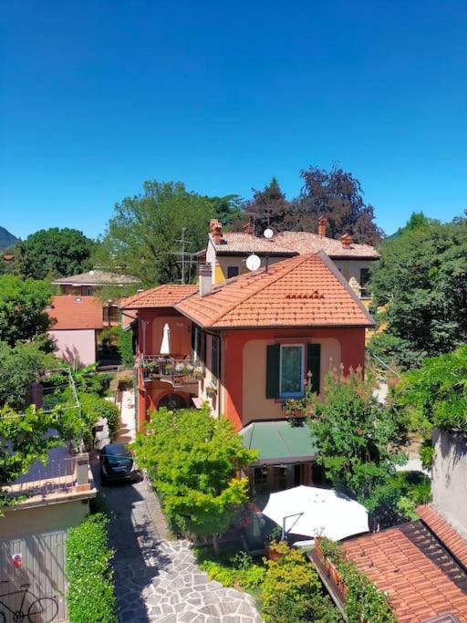 Appartamento bilocale Il nido sui tetti di Varese Apartment in