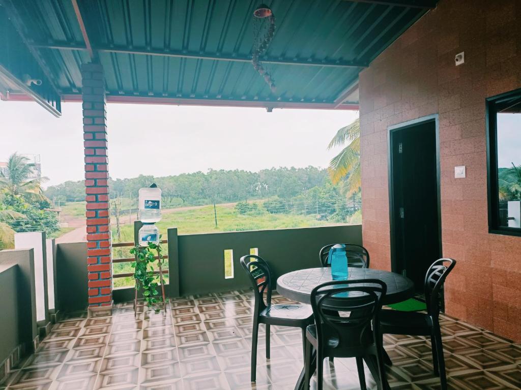 Maanyatha Home Stay photo