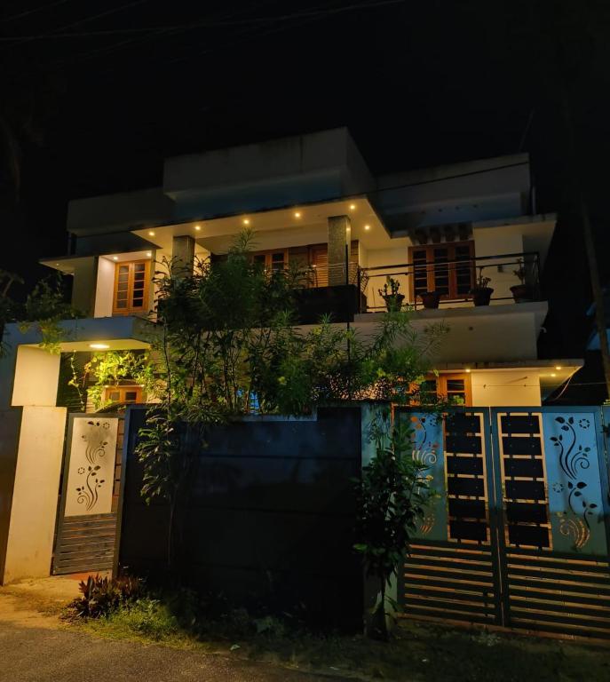 Moonlight Beach House in Alleppey, India reviews, prices of