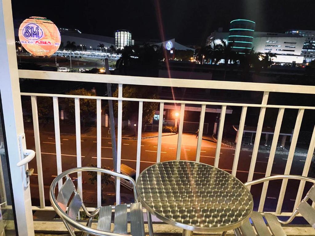 Sea Residences, Mall of Asia, Pasay - Affordable and Cozy Rooms - Valentino — Hotel in Manila