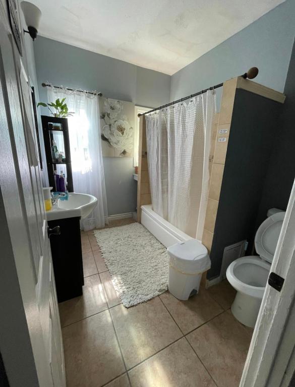 Room 4 photo