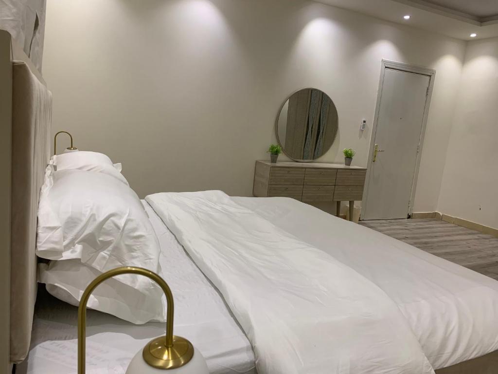سويت فاخر دخول ذاتي — Hotel in Riyadh