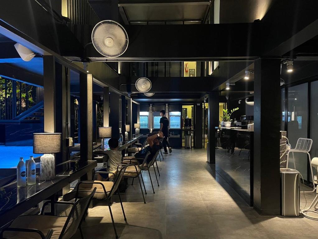 Bar/lounge
