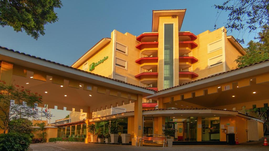 Holiday Inn Cuernavaca, an IHG Hotel