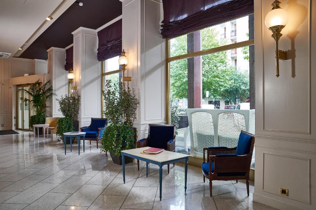 Hotel Astoria photo