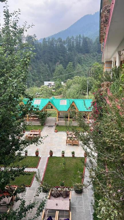 Purnima Guest House — Hotel in Manali