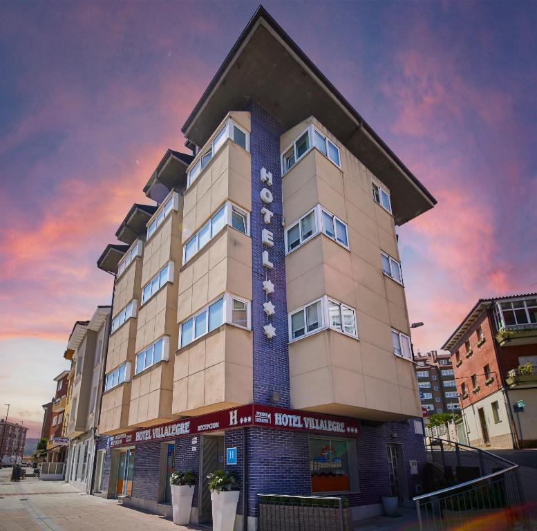 . Hotel Villalegre