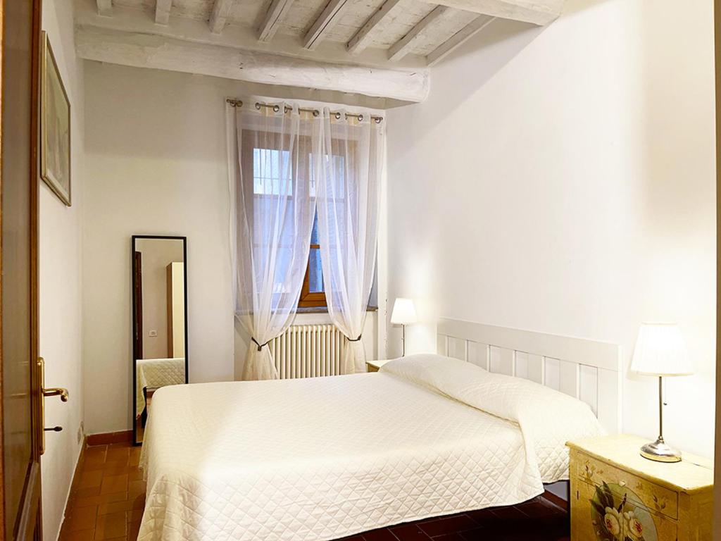 Appartamento con Piscina e Giardino a Siena - 4