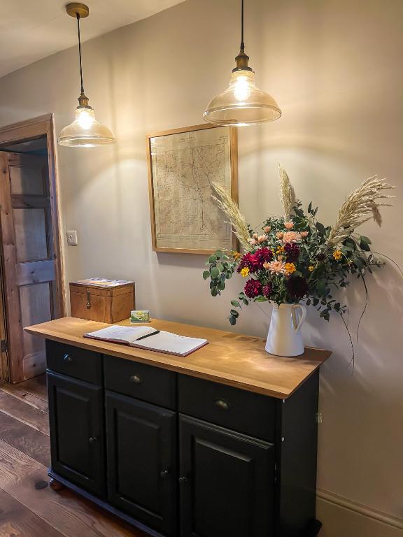 New Ing Lodge photo