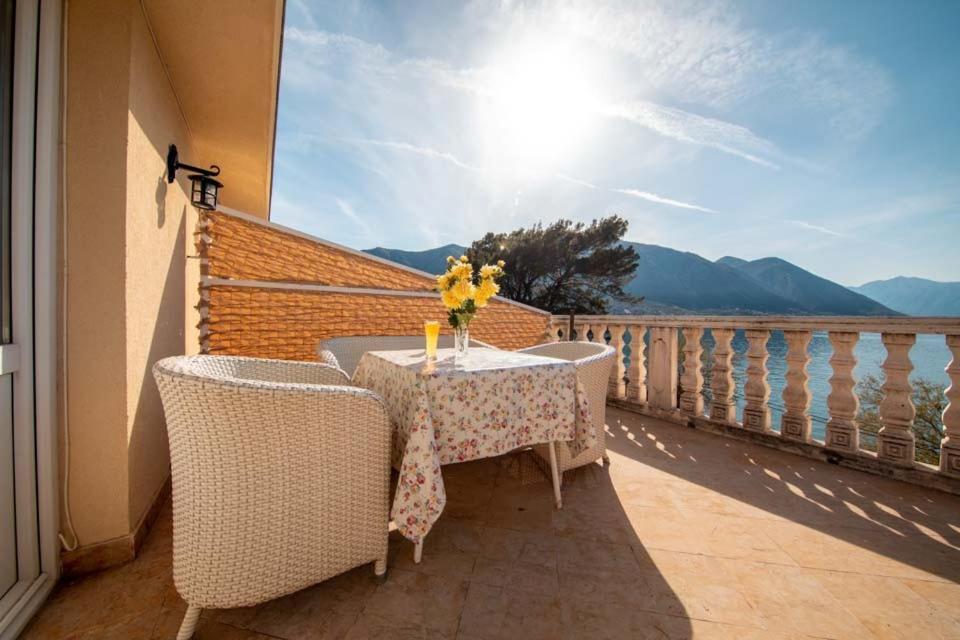 Lovely apartment on the seaside with free Wi-Fi - 1