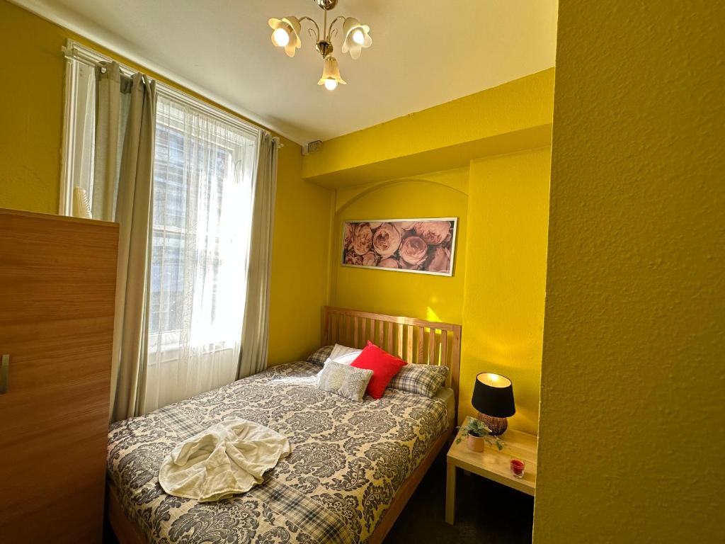 Photo 8 of Inviting 2-Bed Budget Apartments In Central London