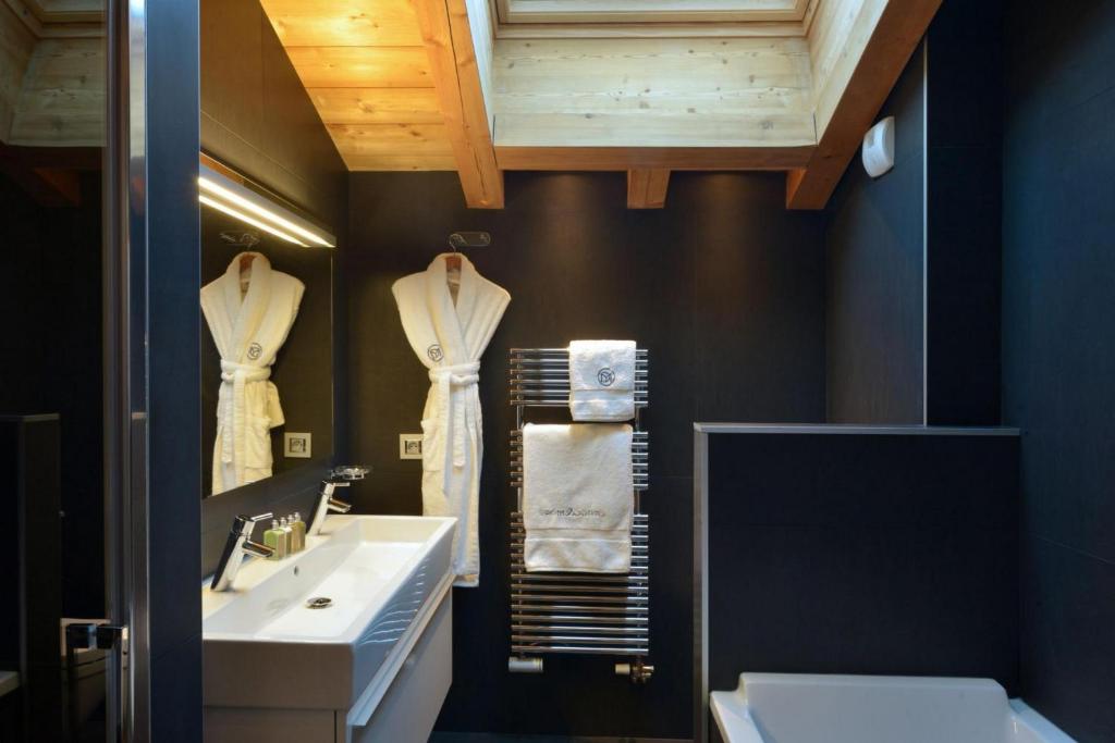 Künstlerischer Kamin für Zuhause