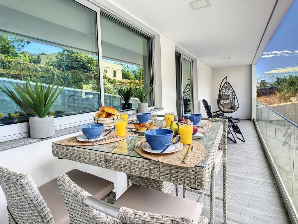 Uptown Apartment by LovelyStay, Funchal