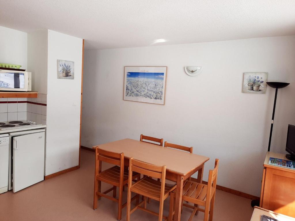3 Pièces au pied des pistes - Morillon 1100, 6-7 pers, TV - 2