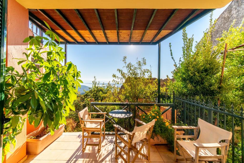 Balis Panorama, Chlomós