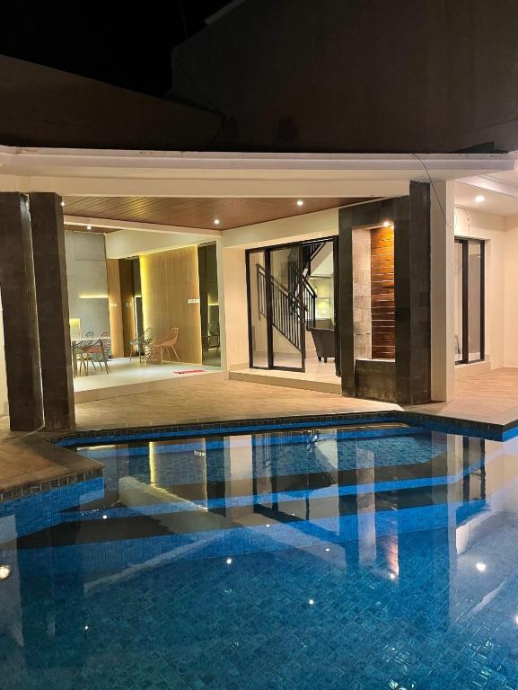 Blue Breeze Villa photo