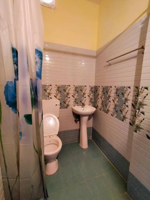 Cozy Zone 1bhk private unit with an attached terrace in Guwahati photo