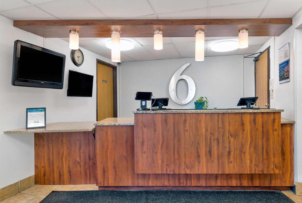 Motel 6-Cedar Rapids, IA - Airport photo