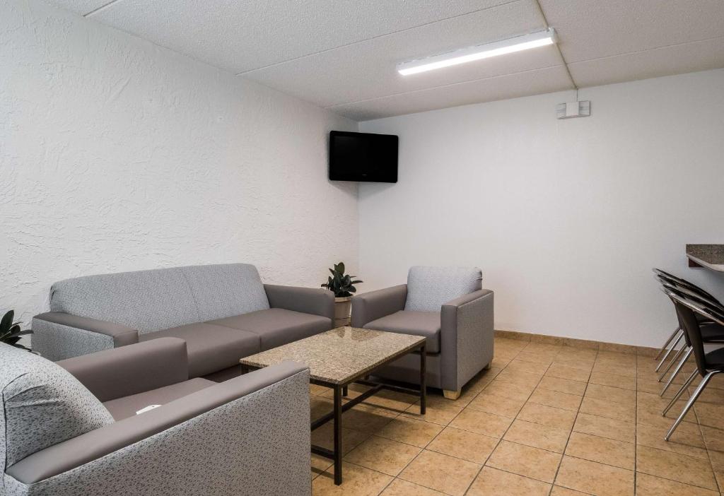 Motel 6-Prospect Heights, IL photo