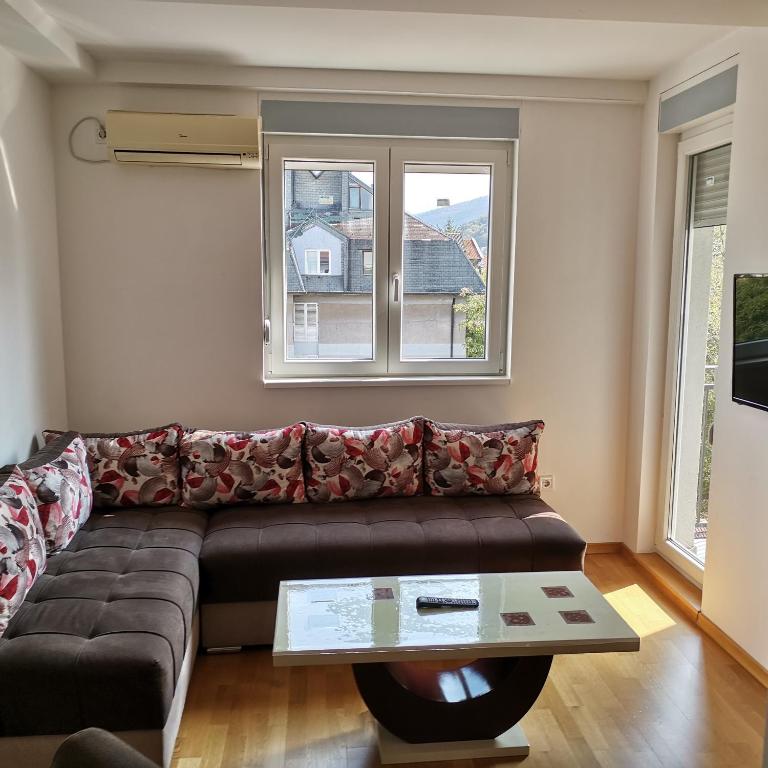Apartman Lea & parking u garaži, Soko Banja