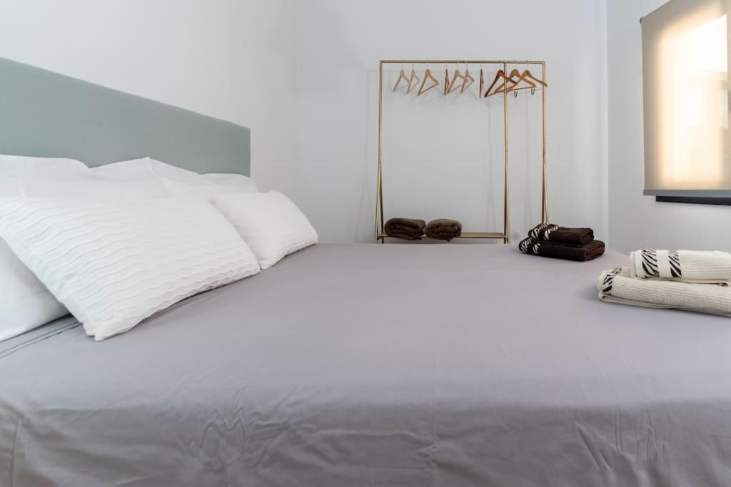 SOL Y PLAYA El Cotillo beachfront with pool & ocean views - 5