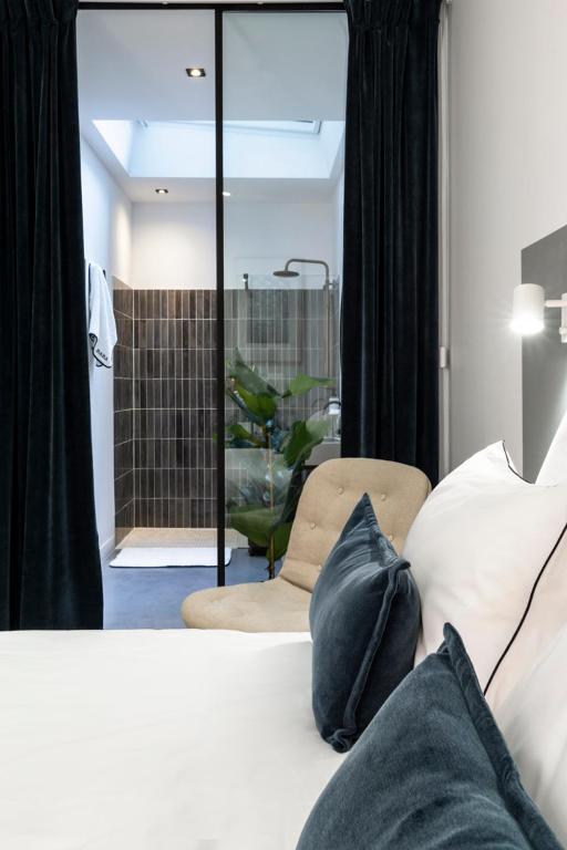 Baba Hotel photo