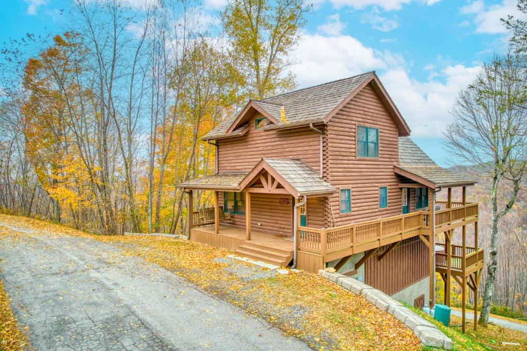 Hillside Haven at Wolf Ridge