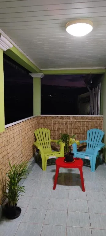 Le petit cactus 2, hotel in Bras-Panon
