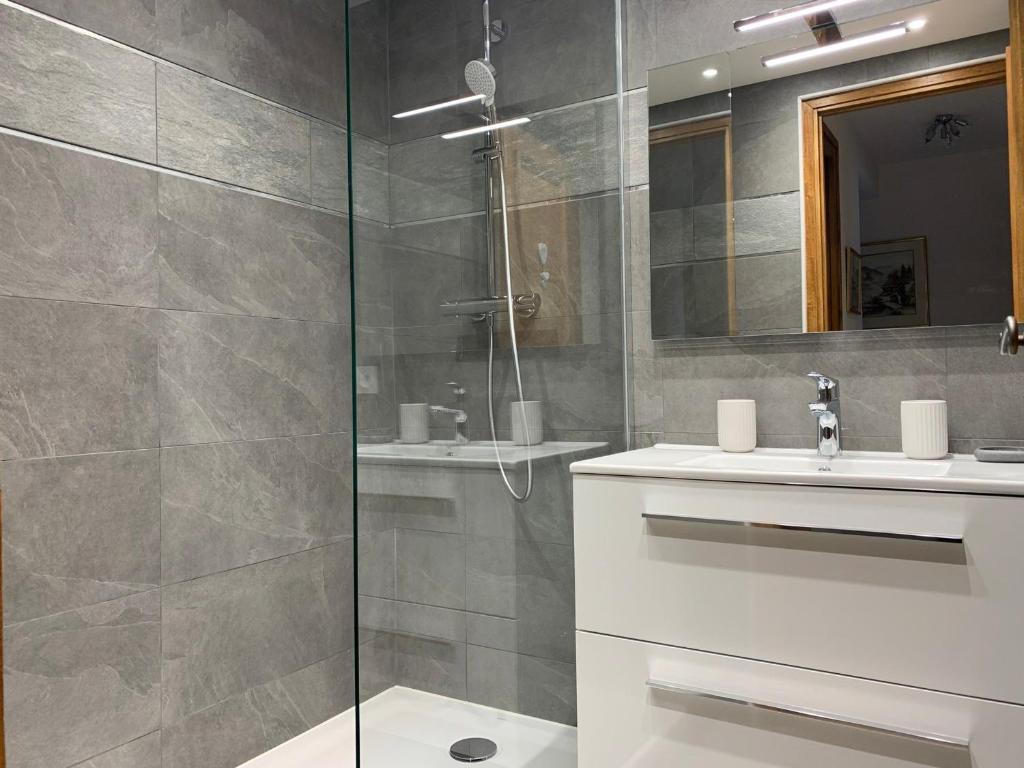 Appartement Chamonix, terrasse, 4 pers, parking privé - FR-1-343-172 - 2