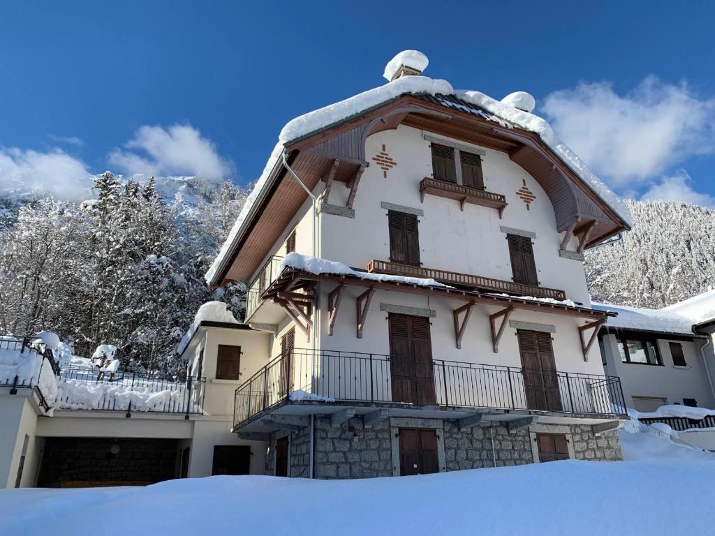 Appartement rénové avec vue Mont-Blanc, parking et WiFi à Chamonix - FR-1-343-206 - 4