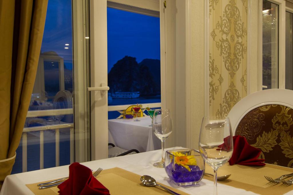 시그니처 로얄 크루즈 호텔 이미지 1