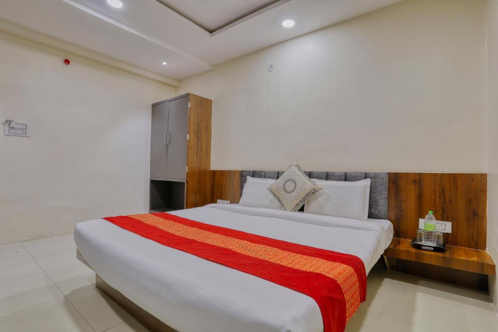 Hotel Kumar Atithi Nivas photo