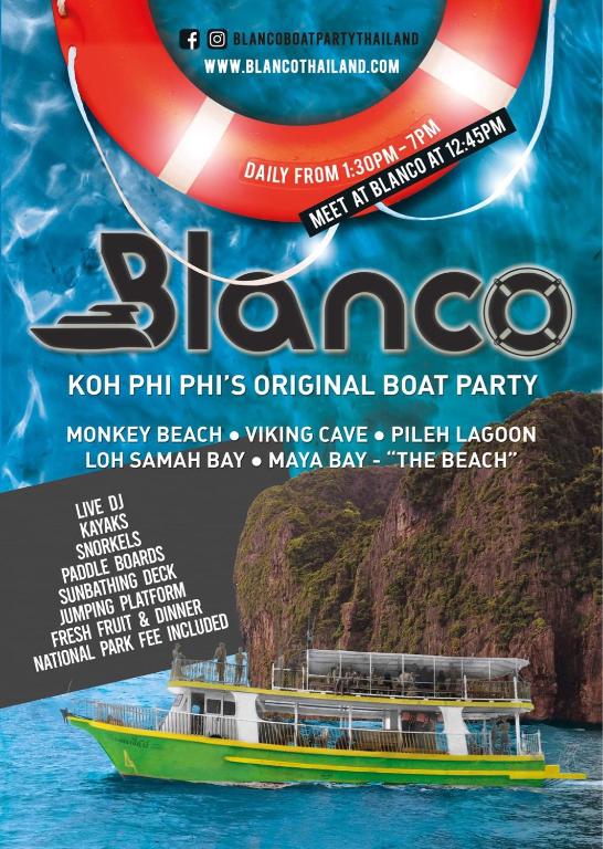 Blanco Beach Bar Hostel photo