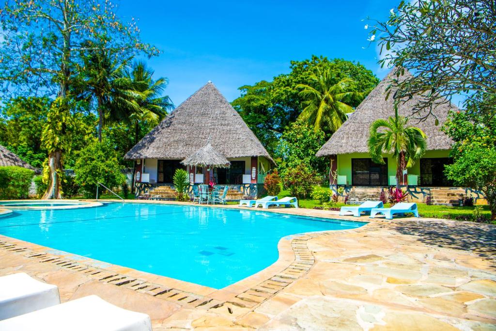 Oasis Diani Beach Villas photo