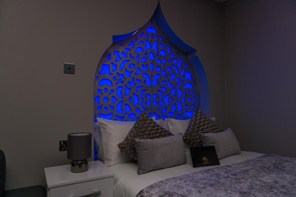 Aphrodite Suites Huddersfield photo