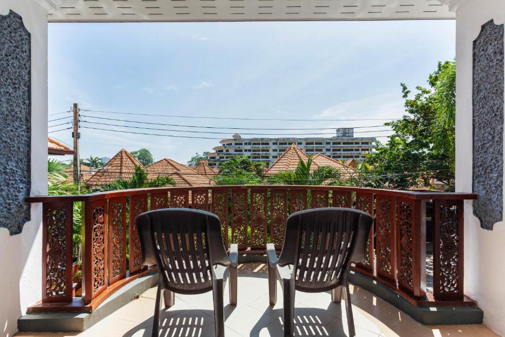 MADEE VILLA - PATTAYA HOLIDAY HOUSE WALKING STREET 6 bedrooms photo