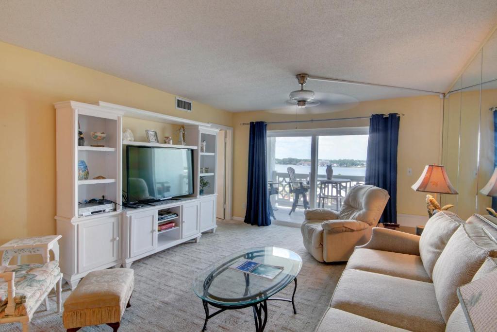 El Matador 563 - Great unit on the 6th floor with beautiful views of the Sound!, Fort Walton Beach